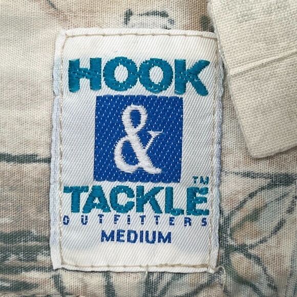 VTG Hook & Tackle Men's Medium Fish Pattern Button Camp Shirt Tan Green Fishing - Picture 7 of 13